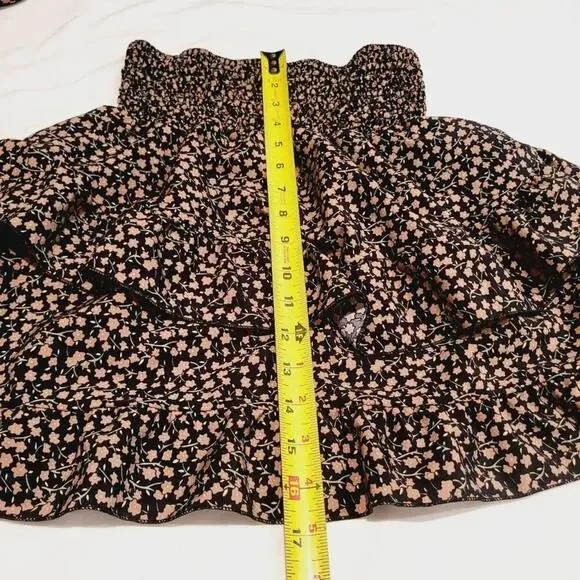 Black and Pink Floral Off The Shoulder Crop Top and Skirt Cottagecore Feminine - Picture 5 of 6